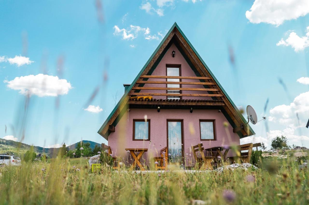 Warm Home Zabljak  Luaran gambar
